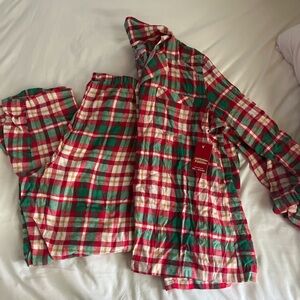 Women's Festive Plaid Pajama Set